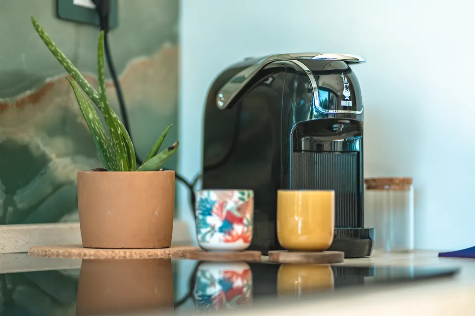Acero: la macchina del caffè in cucina